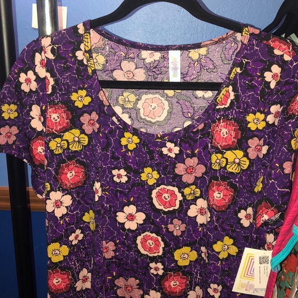 Lularoe - Picture 6 of 7